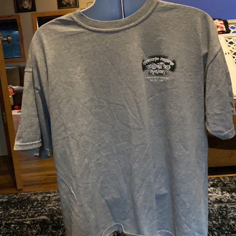 Men’s XL biker shirt